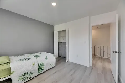 1828 Bough Avenue Clearwater FL 33760