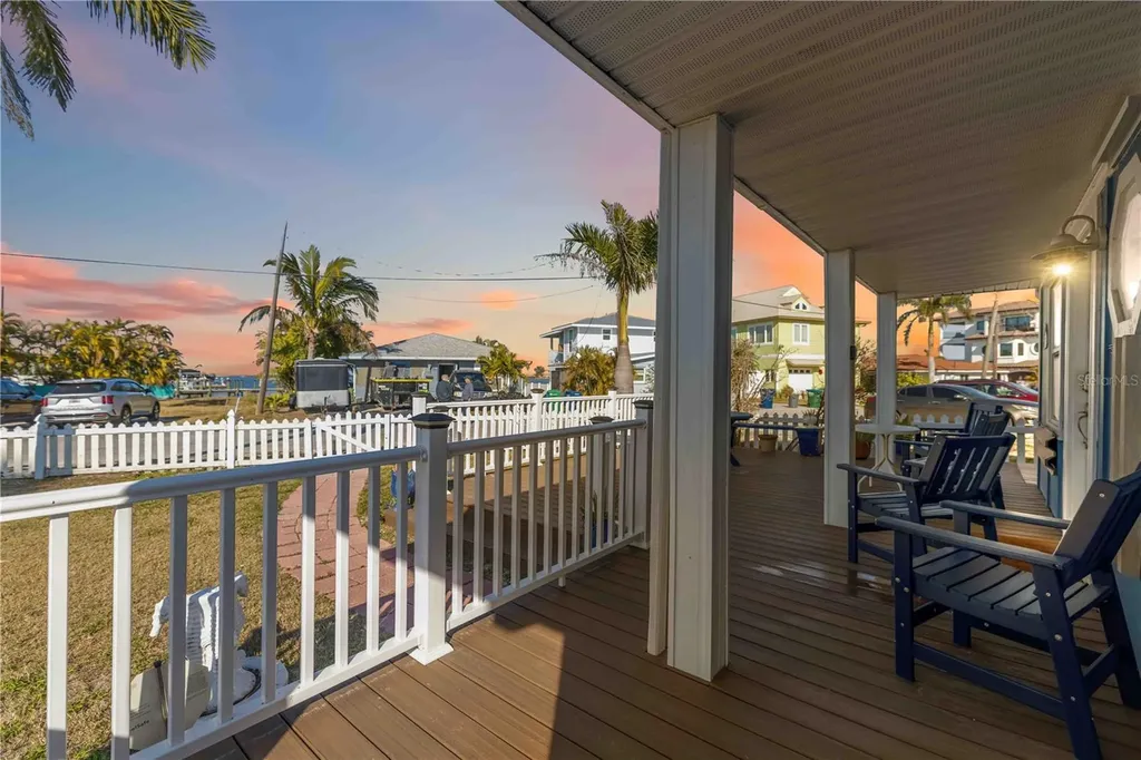 111 9th Street N Bradenton Beach FL 34217