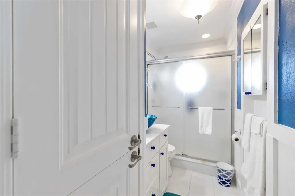 111 9th Street N Bradenton Beach FL 34217