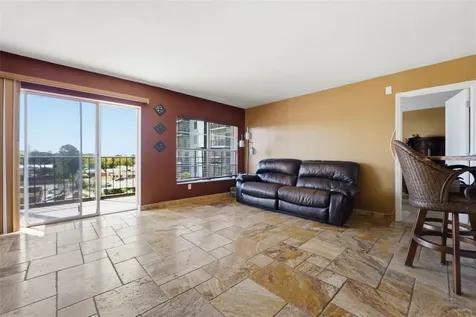 2901 26th Street W Bradenton FL 34205