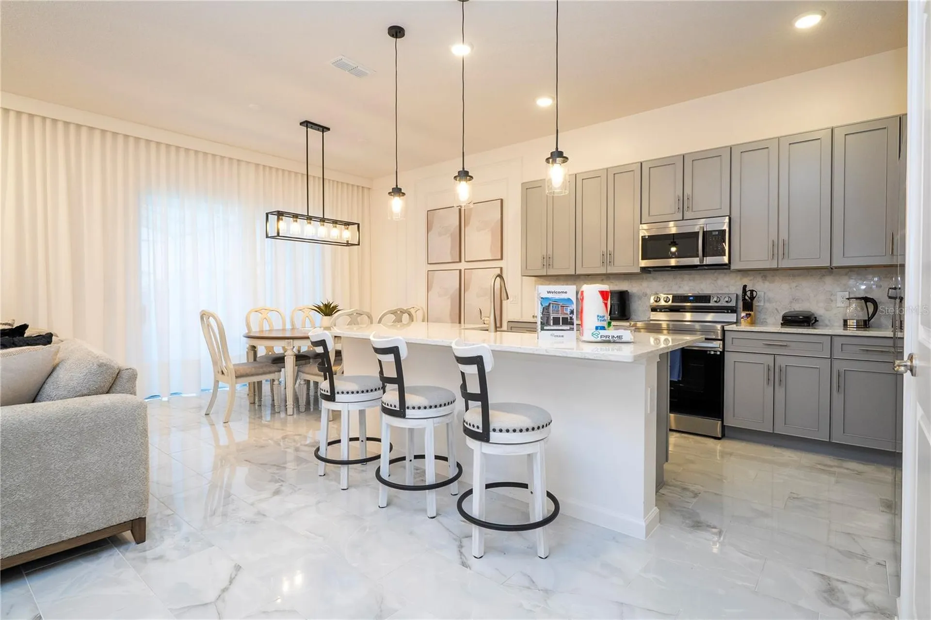 5860 High Seas Drive Orlando FL 32821