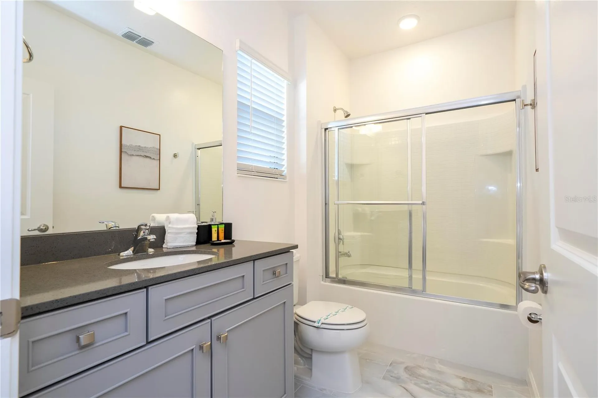 5860 High Seas Drive Orlando FL 32821