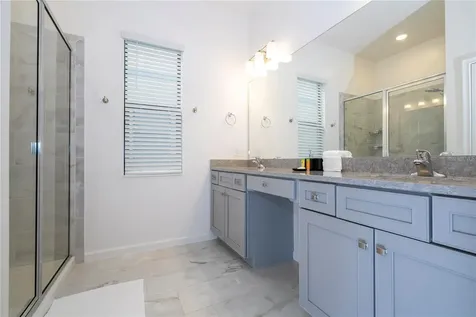 5860 High Seas Drive Orlando FL 32821