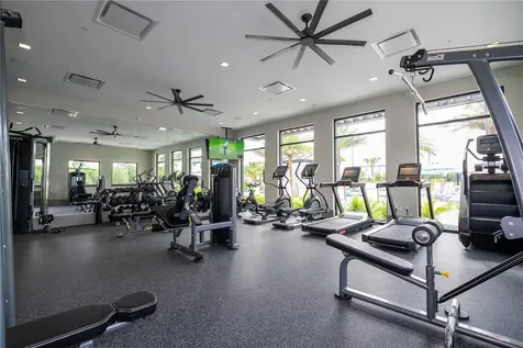 5860 High Seas Drive Orlando FL 32821