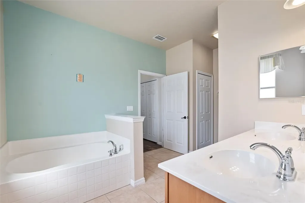 3101 NE 24 Place Ocala FL 34470