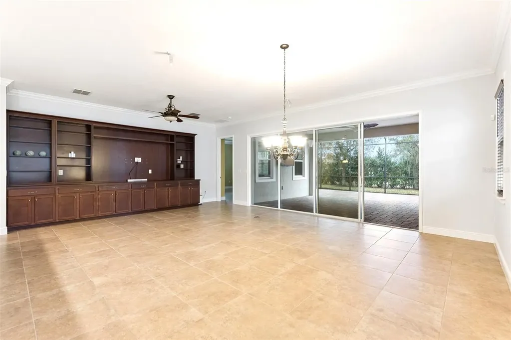 5043 Vantage Court St Cloud FL 34772