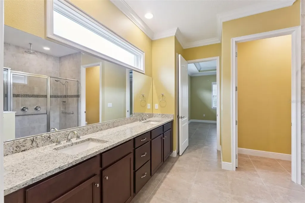 5043 Vantage Court St Cloud FL 34772