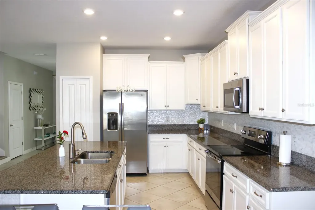 4617 Pensford Court Wesley Chapel FL 33543