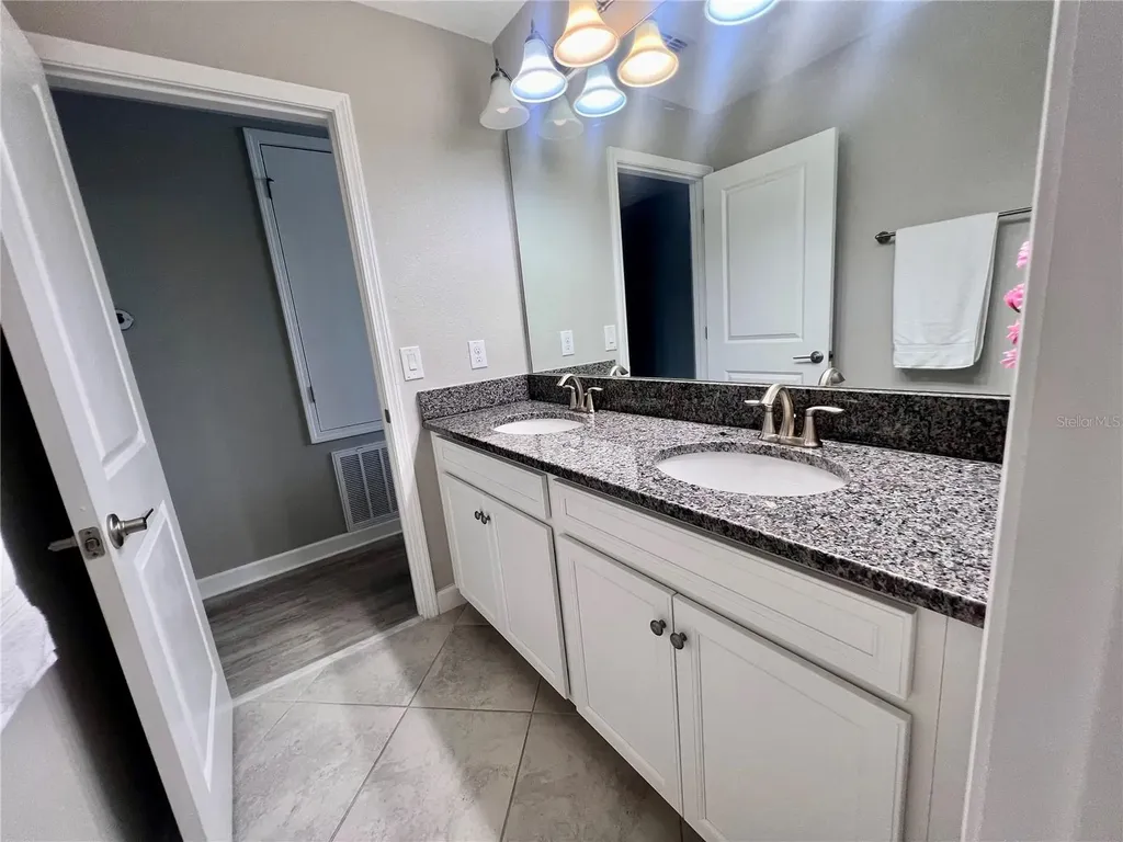 4617 Pensford Court Wesley Chapel FL 33543