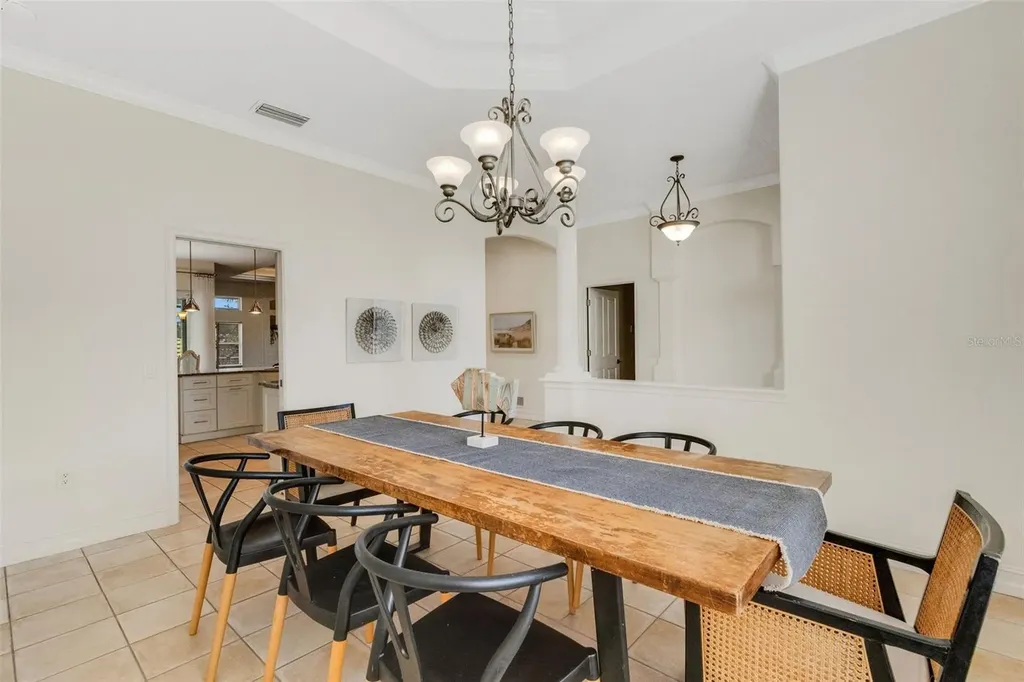 4801 Edgemont Court Sarasota FL 34233