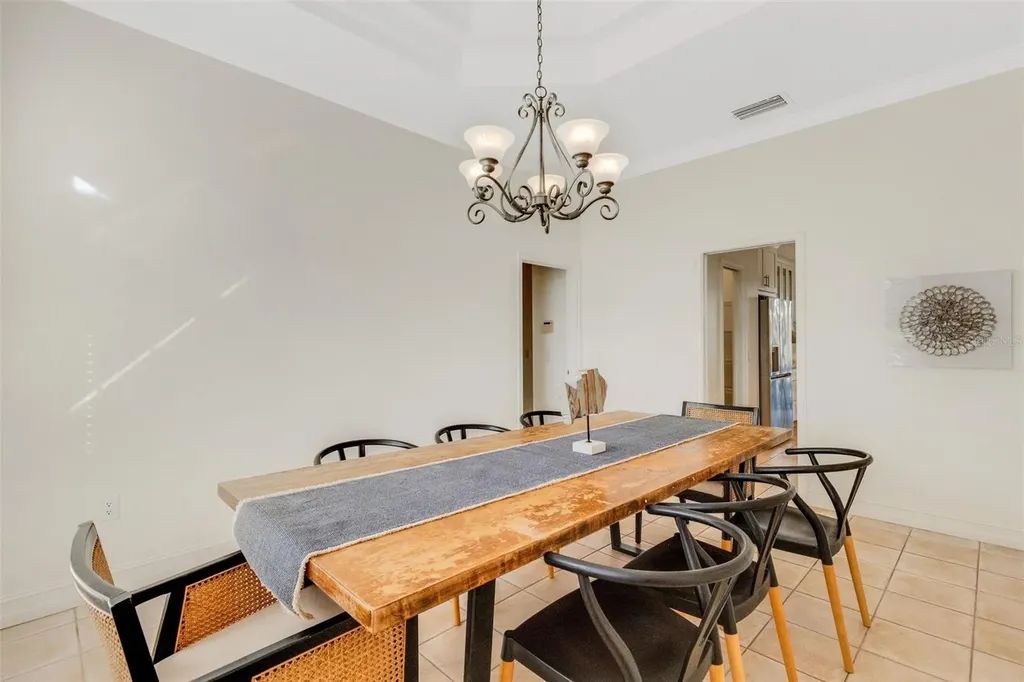 4801 Edgemont Court Sarasota FL 34233