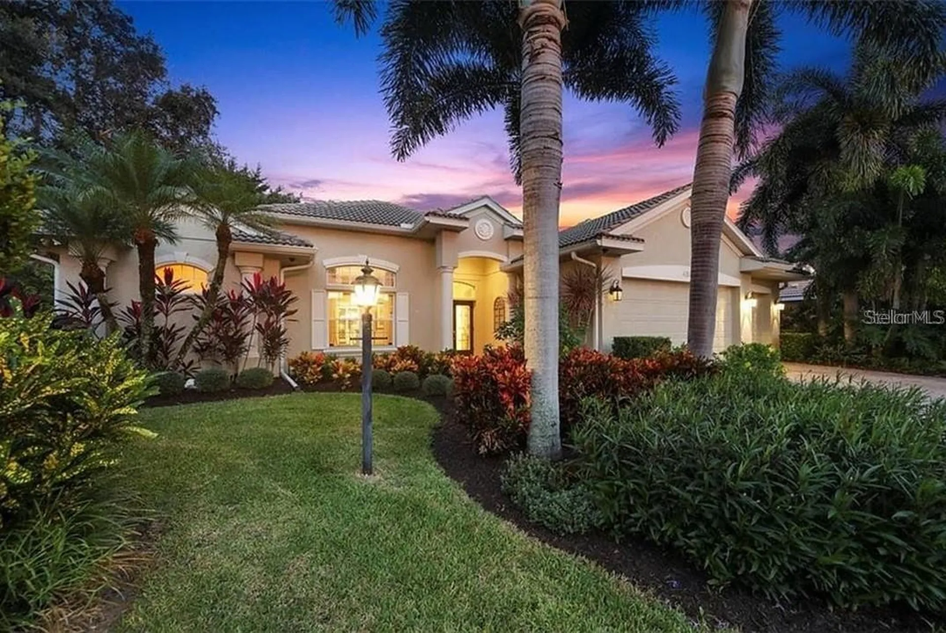 4801 Edgemont Court Sarasota FL 34233