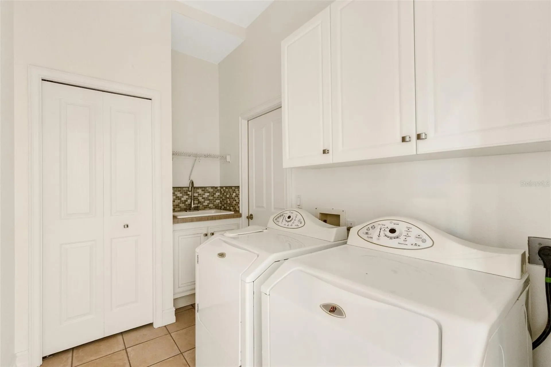 4801 Edgemont Court Sarasota FL 34233