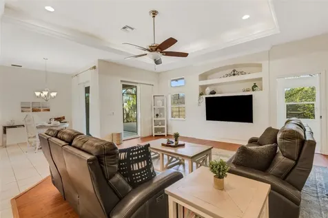 4801 Edgemont Court Sarasota FL 34233