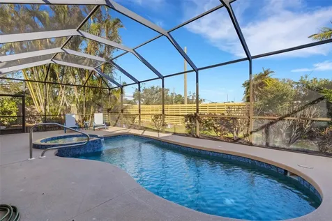 4801 Edgemont Court Sarasota FL 34233