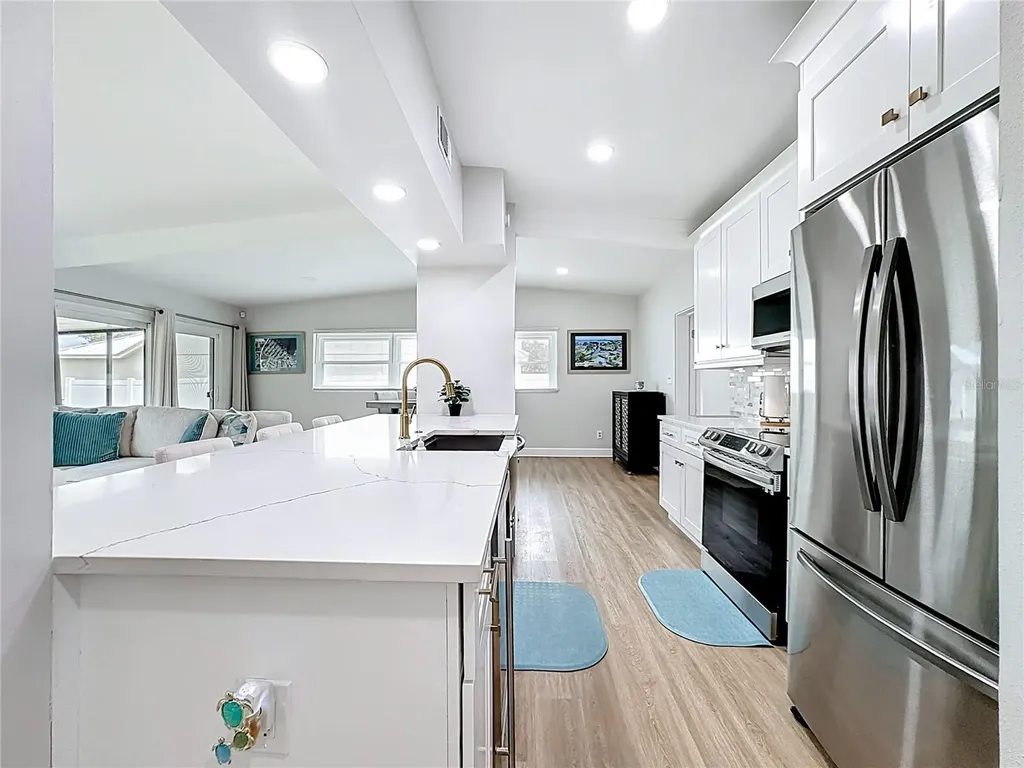 2705 Gulfstream Road Orlando FL 32805