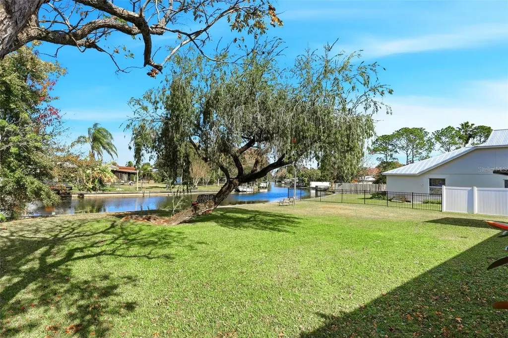 2705 Gulfstream Road Orlando FL 32805