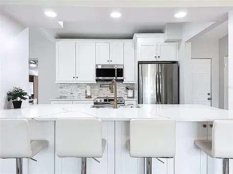 2705 Gulfstream Road Orlando FL 32805
