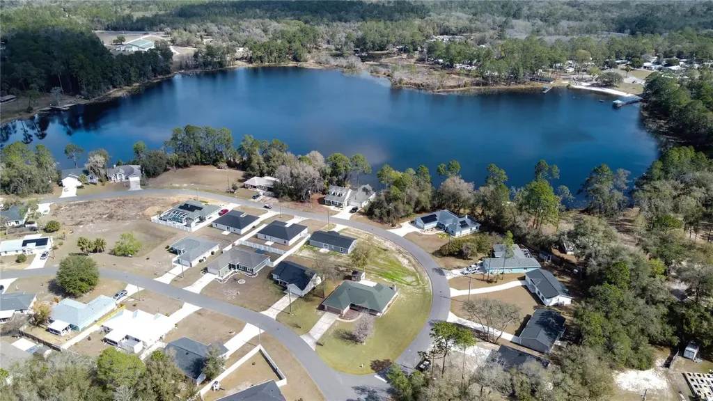 727 NE 130th Terrace Silver Springs FL 34488