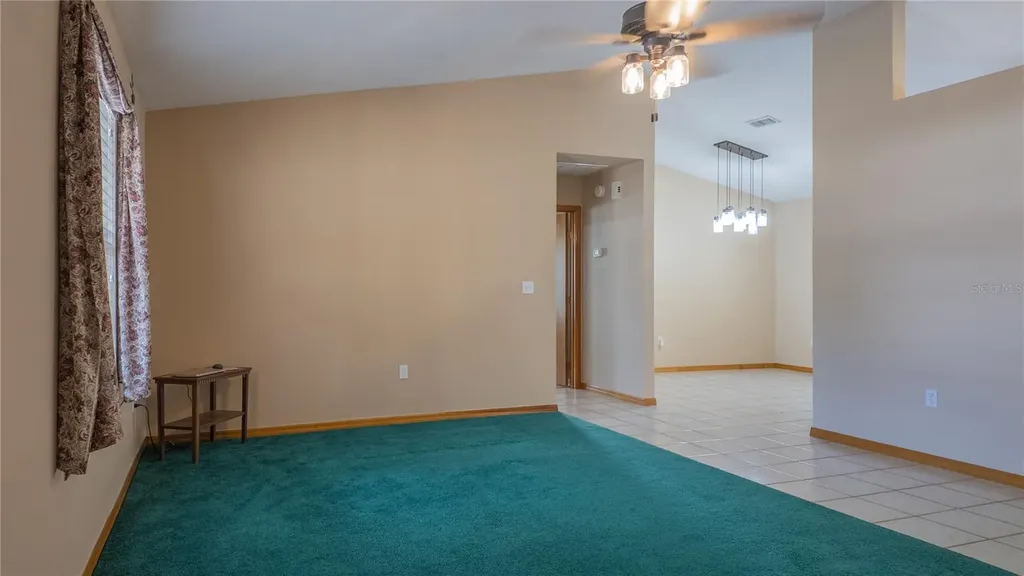 727 NE 130th Terrace Silver Springs FL 34488
