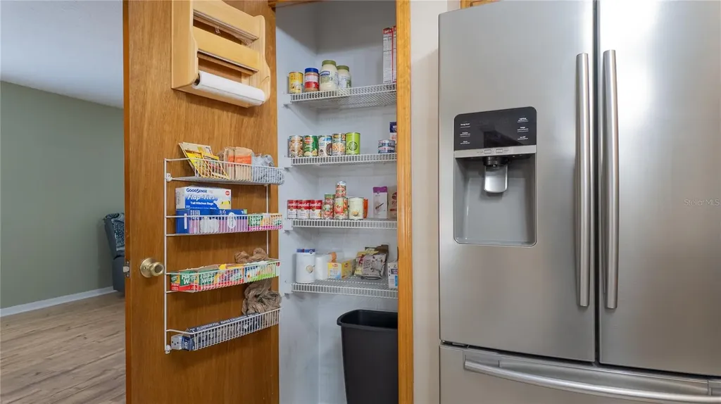727 NE 130th Terrace Silver Springs FL 34488