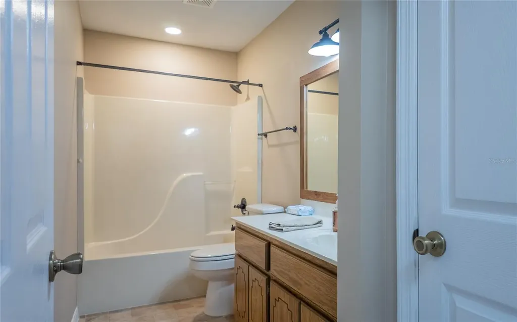 727 NE 130th Terrace Silver Springs FL 34488
