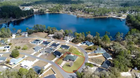 727 NE 130th Terrace Silver Springs FL 34488