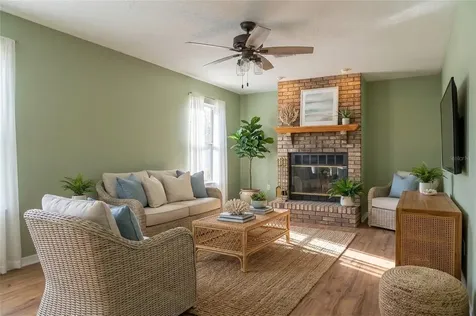 727 NE 130th Terrace Silver Springs FL 34488