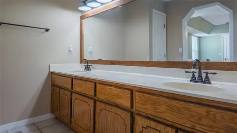 727 NE 130th Terrace Silver Springs FL 34488