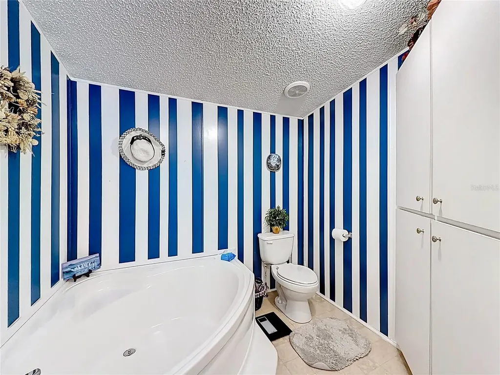 18845 SE 18th Place Silver Springs FL 34488