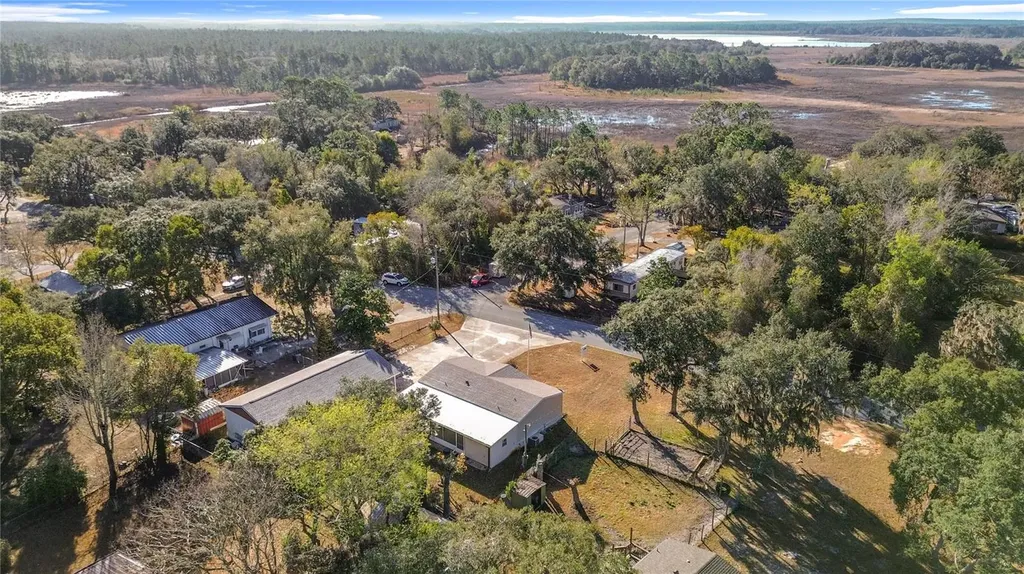 18845 SE 18th Place Silver Springs FL 34488
