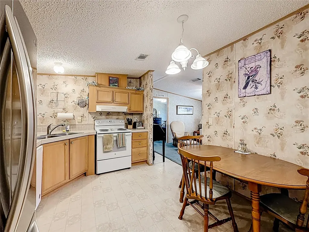 18845 SE 18th Place Silver Springs FL 34488