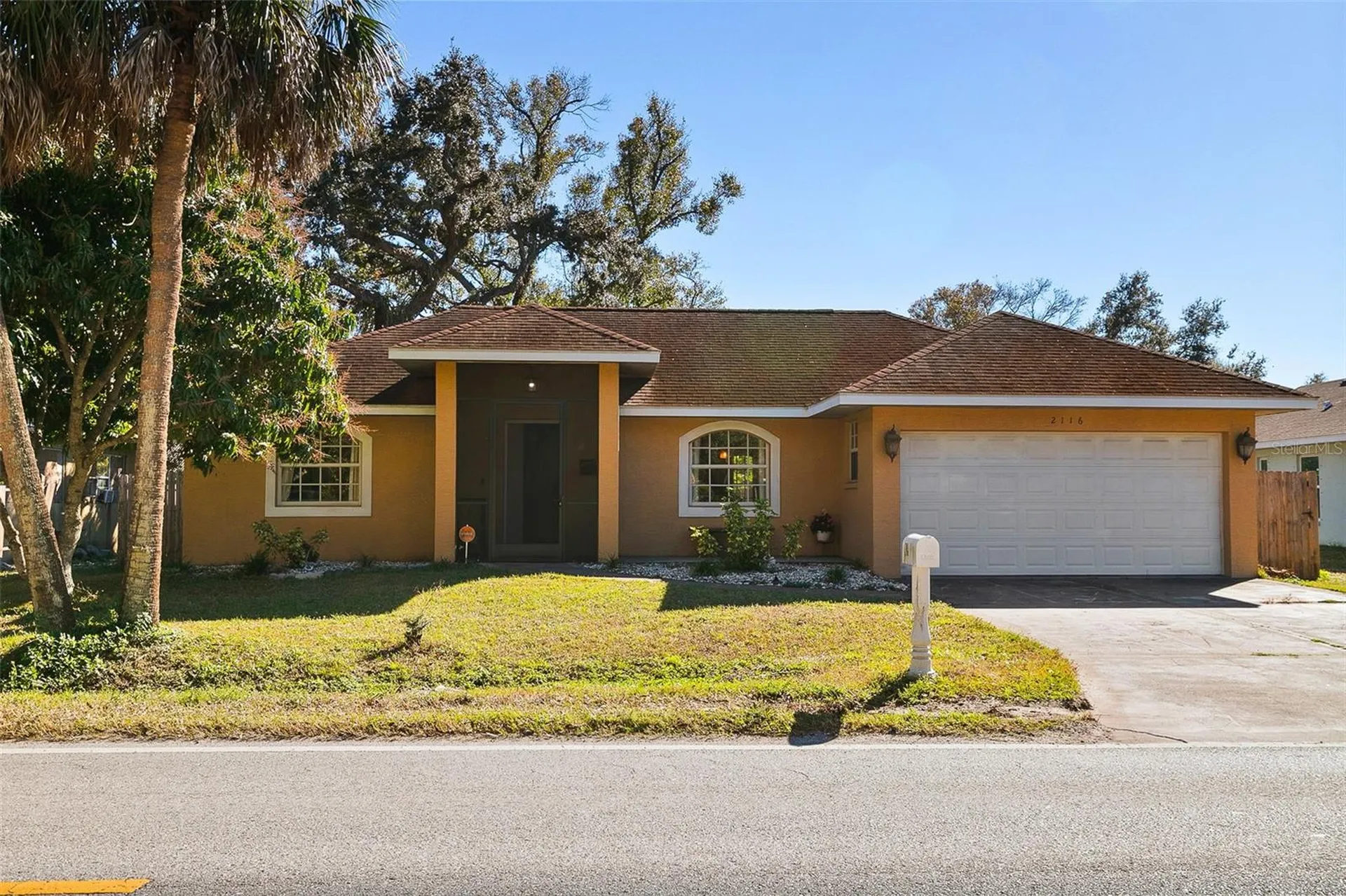 2116 30th Avenue E Bradenton FL 34208
