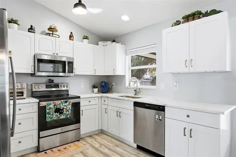 2116 30th Avenue E Bradenton FL 34208