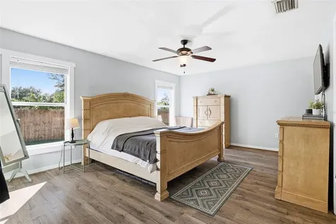 2116 30th Avenue E Bradenton FL 34208