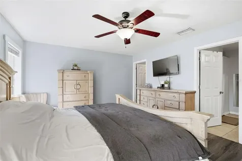 2116 30th Avenue E Bradenton FL 34208