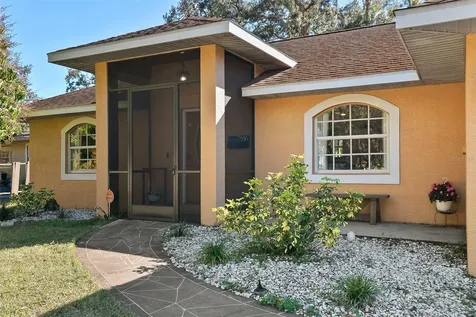 2116 30th Avenue E Bradenton FL 34208