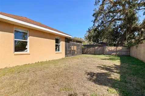 2116 30th Avenue E Bradenton FL 34208