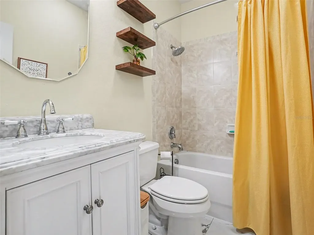 2260 Pickford Circle Apopka FL 32703