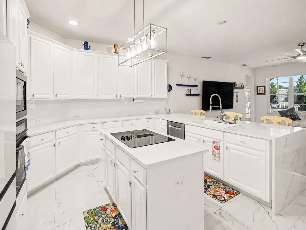 2260 Pickford Circle Apopka FL 32703