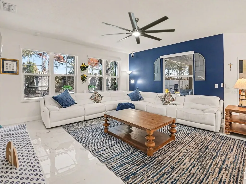 2260 Pickford Circle Apopka FL 32703