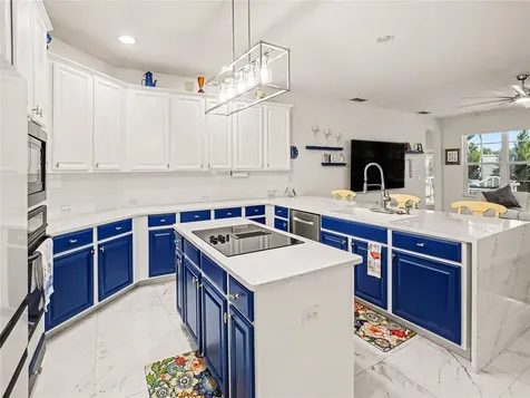 2260 Pickford Circle Apopka FL 32703