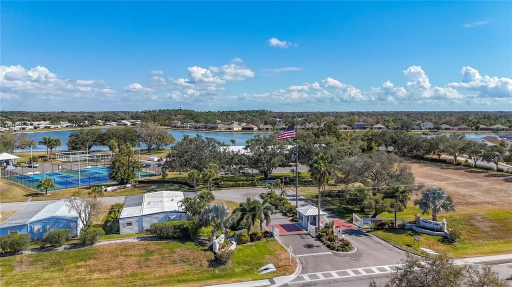 8430 Imperial Lake Circle Palmetto FL 34221