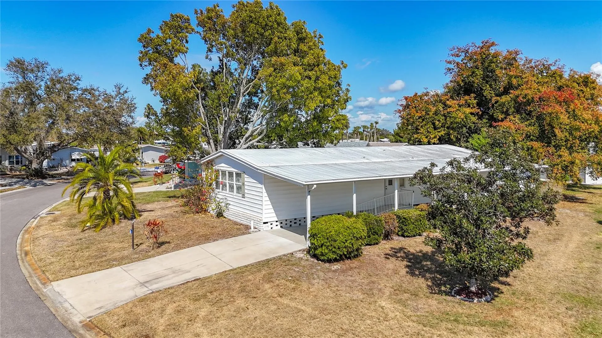 8430 Imperial Lake Circle Palmetto FL 34221