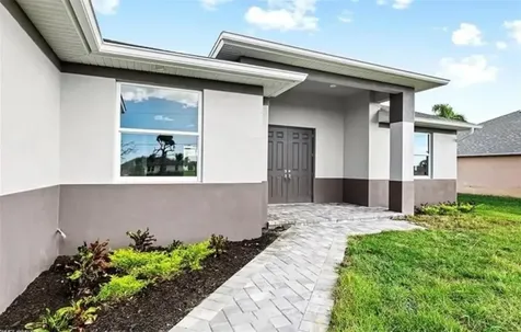928 NE 3rd Avenue Cape Coral FL 33909
