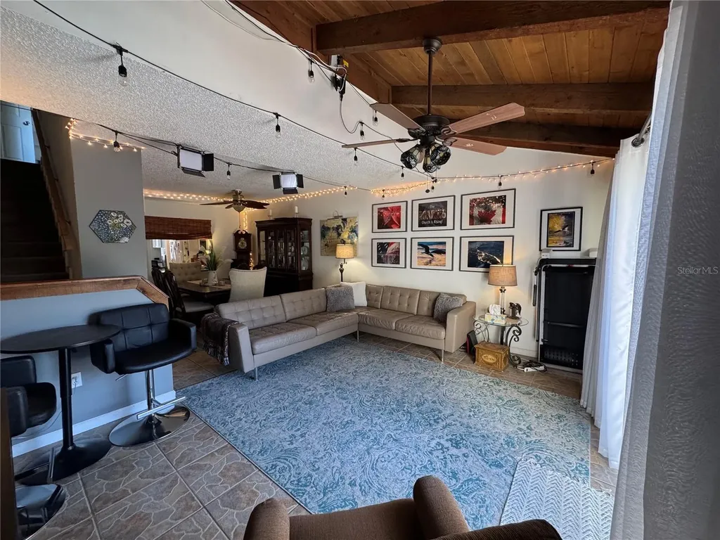 324 Windrush Boulevard Indian Rocks Beach FL 33785