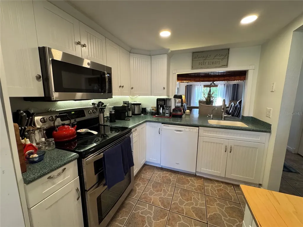 324 Windrush Boulevard Indian Rocks Beach FL 33785