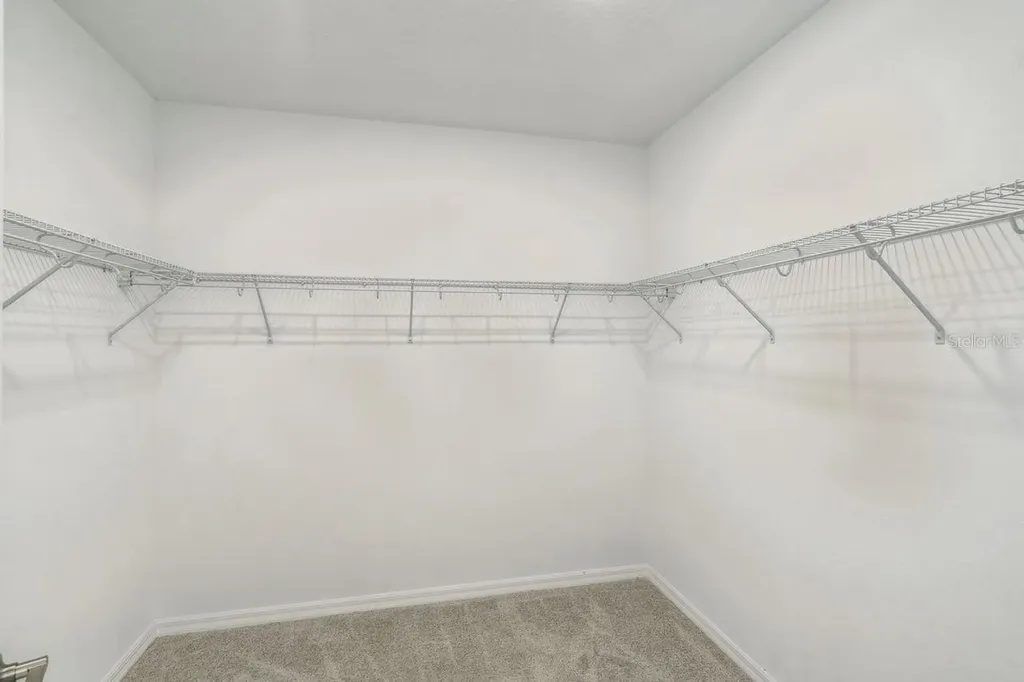 33813 Sky Blossom Circle Leesburg FL 34788