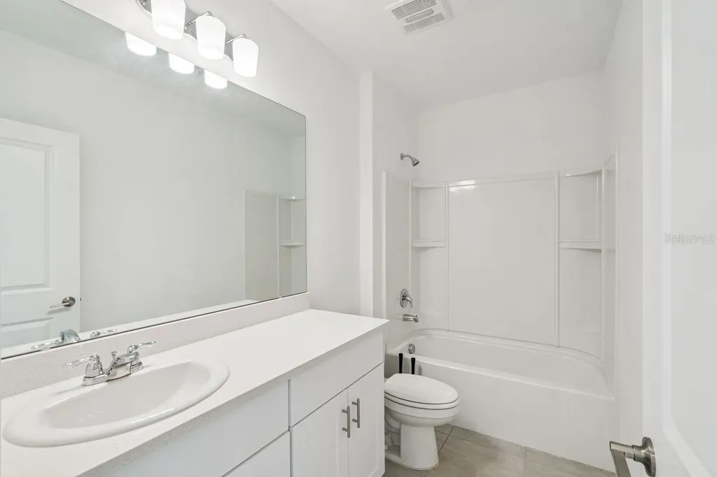 33813 Sky Blossom Circle Leesburg FL 34788