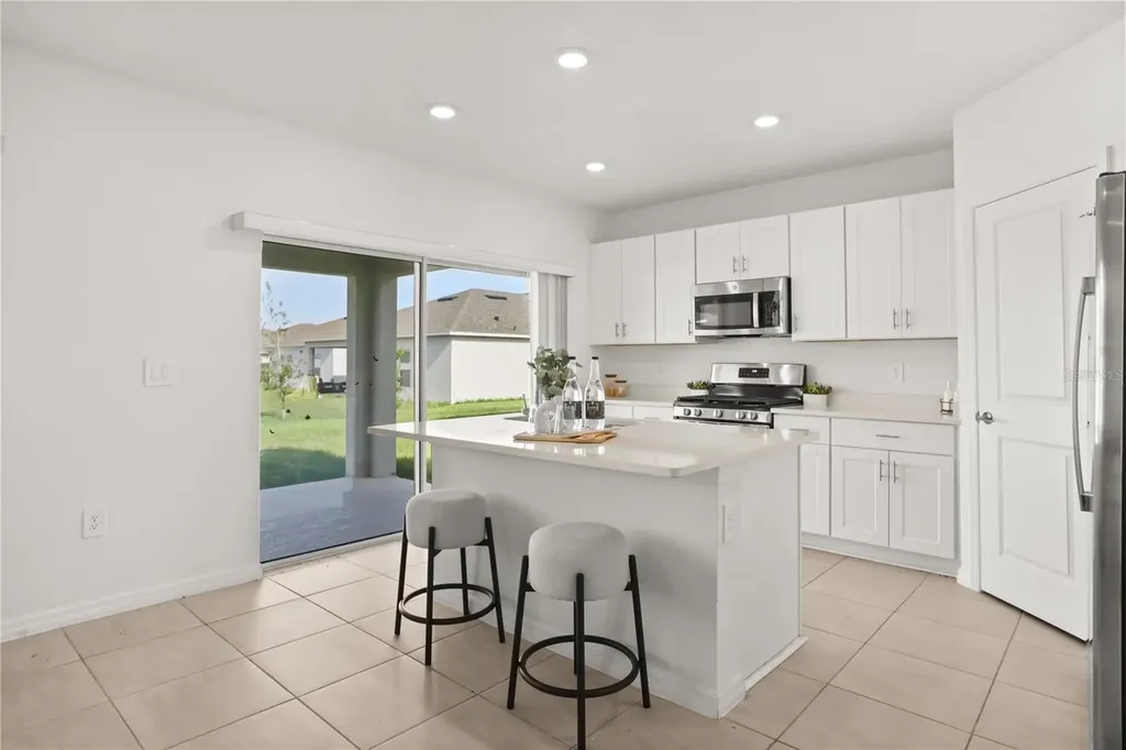 33813 Sky Blossom Circle Leesburg FL 34788